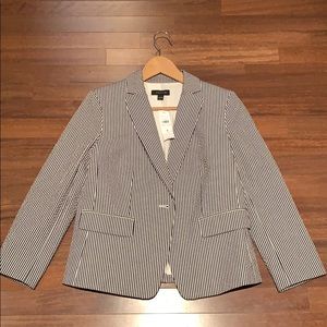 Navy blue and white Seersucker Pinstripe Blazer